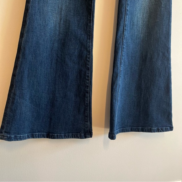Pilcro Low Rise Flare Jeans - Picture 4 of 9